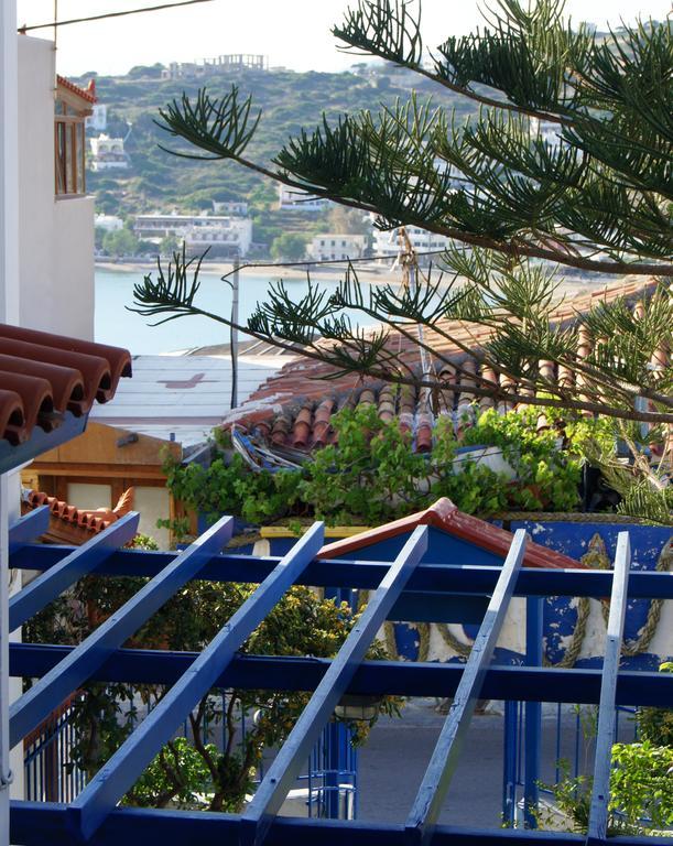 Apartament Idroussa Batsíon Zewnętrze zdjęcie