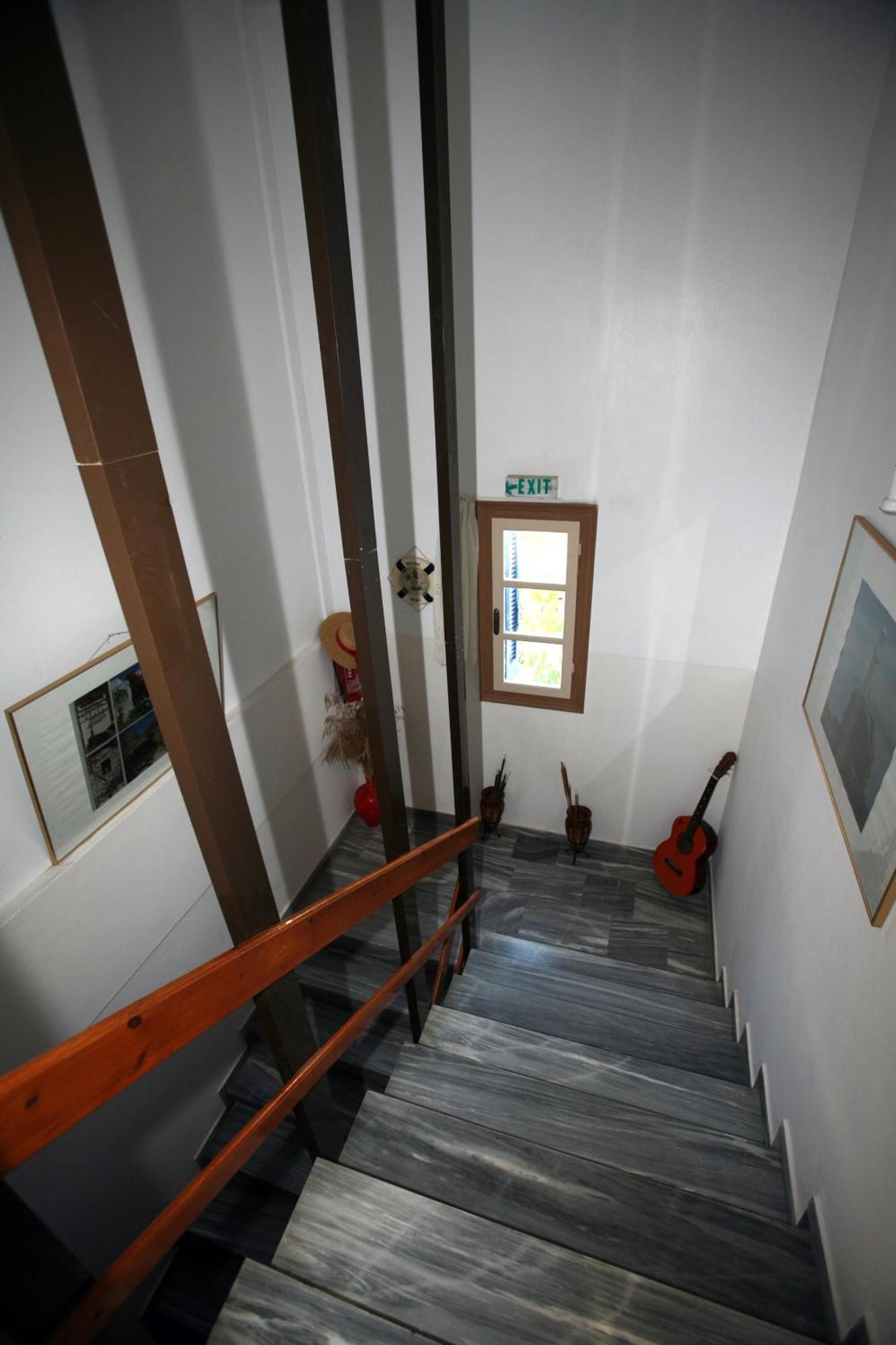Apartament Idroussa Batsíon Zewnętrze zdjęcie