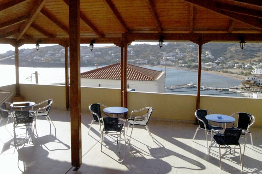 Apartament Idroussa Batsíon Zewnętrze zdjęcie